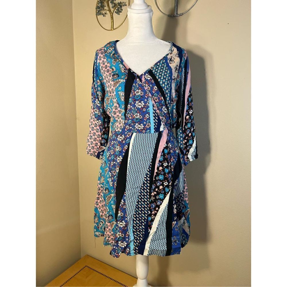 NWT! BeBop Floral Paisley Mixed Print Faux Wrap Floral Dress Small